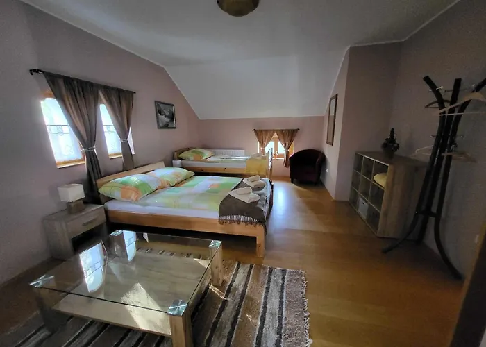 شقة Eszterhazy Gyulakeszi